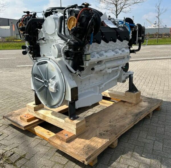 CAT Marine Engine 2