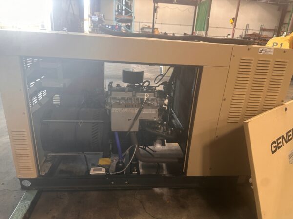 Generac 25kW Generator Set (8)